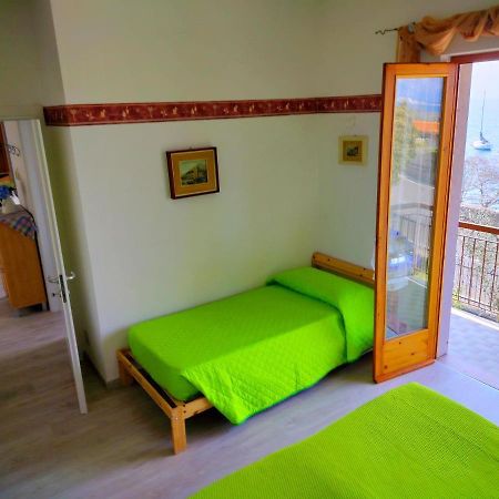 Lorena House Бренцоне-суль-Гарда Экстерьер фото